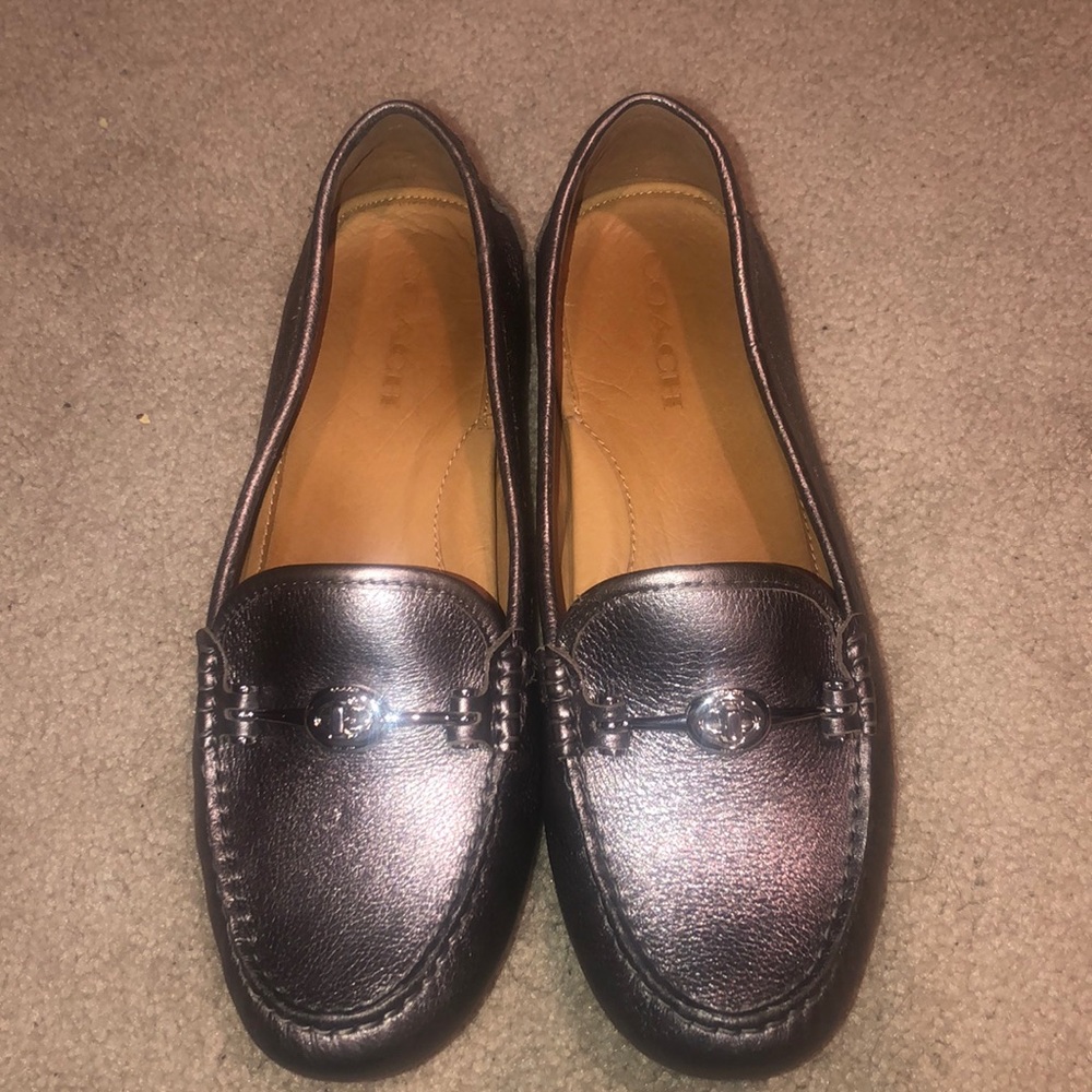 Coach style ARLENE sz 10 silver driving moccasins